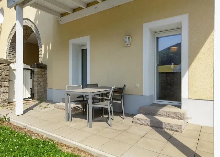 Torhaus Schloss Wocklum Hébergement de vacances Balve