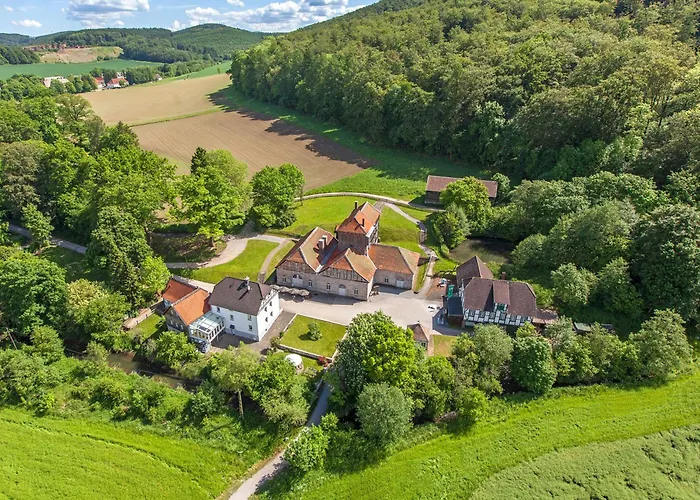 Torhaus Schloss Wocklum Hébergement de vacances Balve