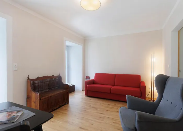 Torhaus Schloss Wocklum Hébergement de vacances Balve